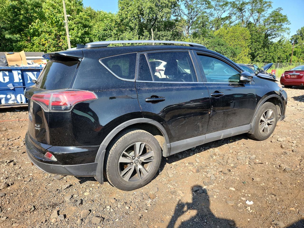 2017 TOYOTA RAV4 XLE — снимка 3