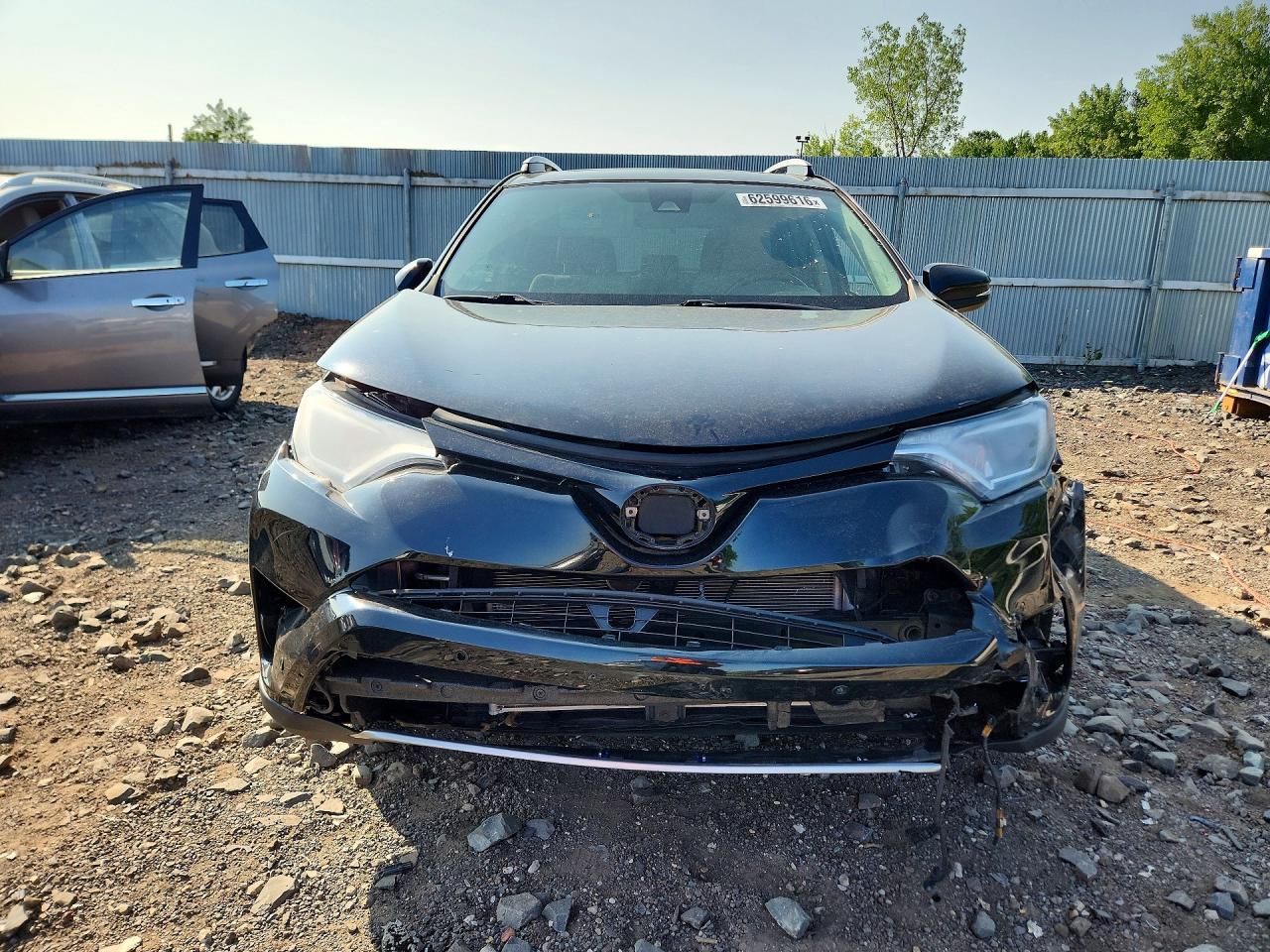 2017 TOYOTA RAV4 XLE — снимка 5