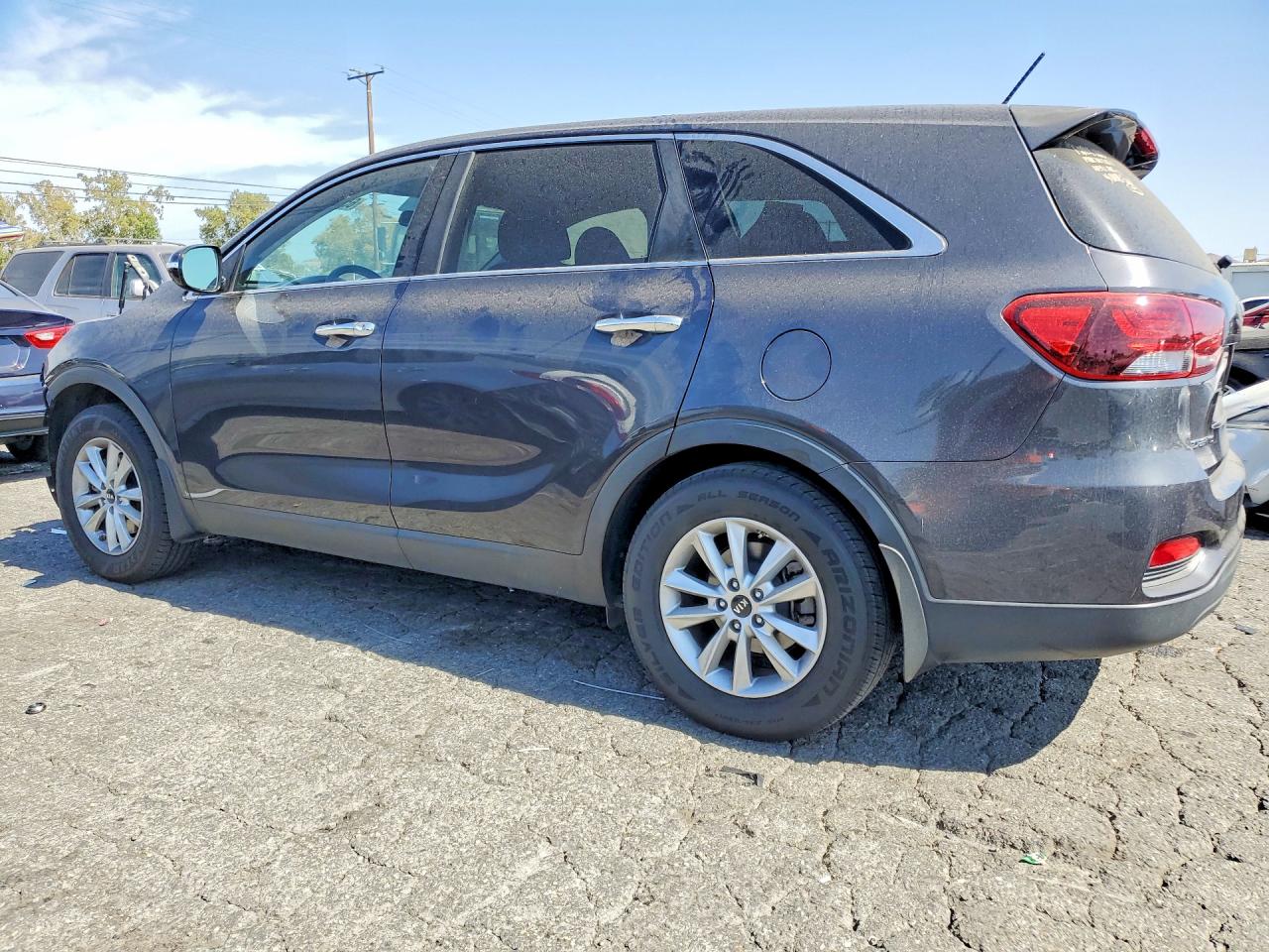 2019 KIA SORENTO LX — снимка 2