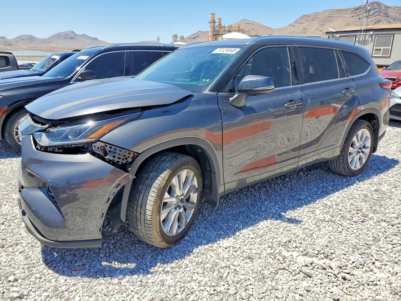 2022 TOYOTA HIGHLANDER LIMITED