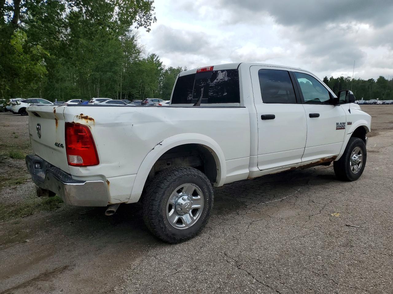 2016 RAM 2500 SLT — снимка 3
