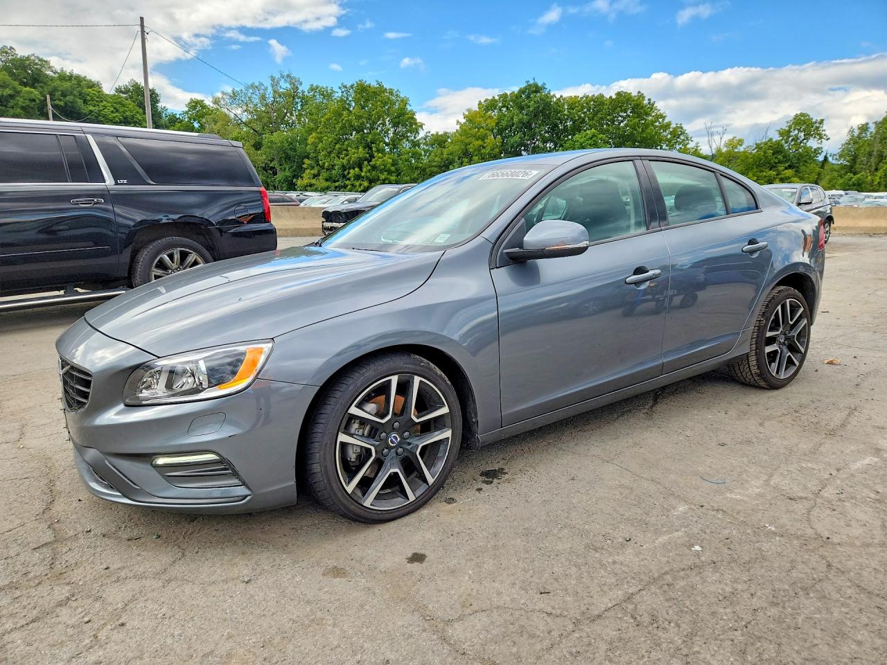 2017 VOLVO S60 DYNAMIC