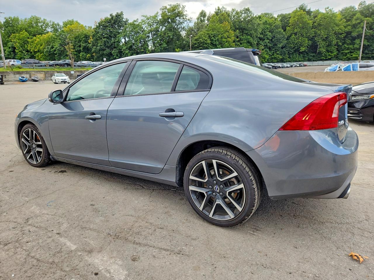 2017 VOLVO S60 DYNAMIC — снимка 2