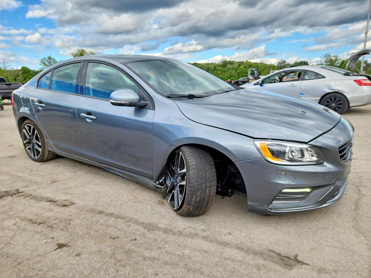 2017 VOLVO S60 DYNAMIC — снимка 4