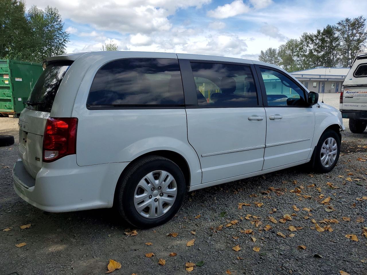2017 DODGE GRAND CARAVAN SE — снимка 3