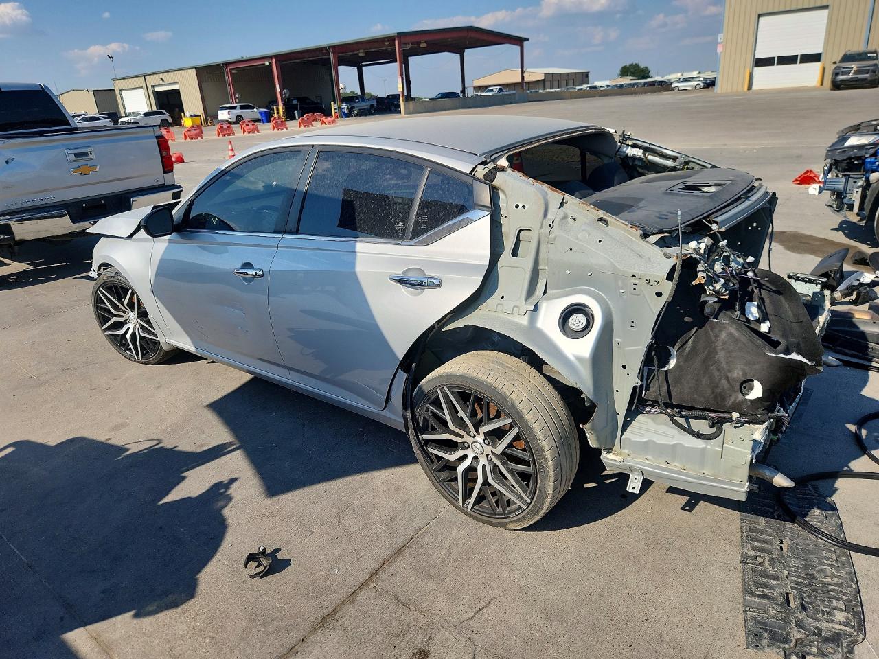 2024 NISSAN ALTIMA S — снимка 2