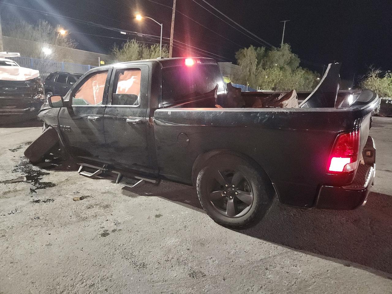 2018 RAM 1500 ST — снимка 2