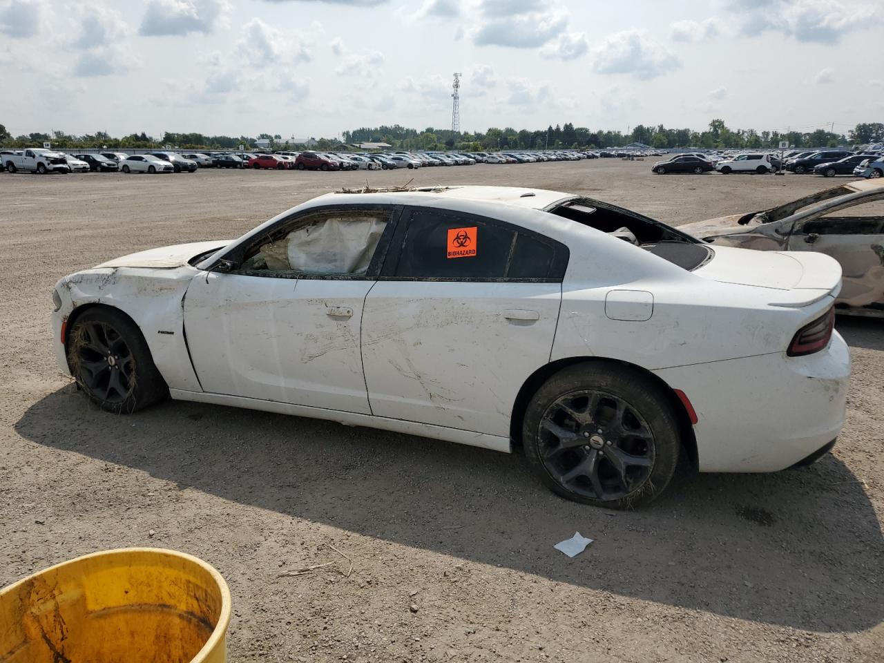 2017 DODGE CHARGER R/T — снимка 2