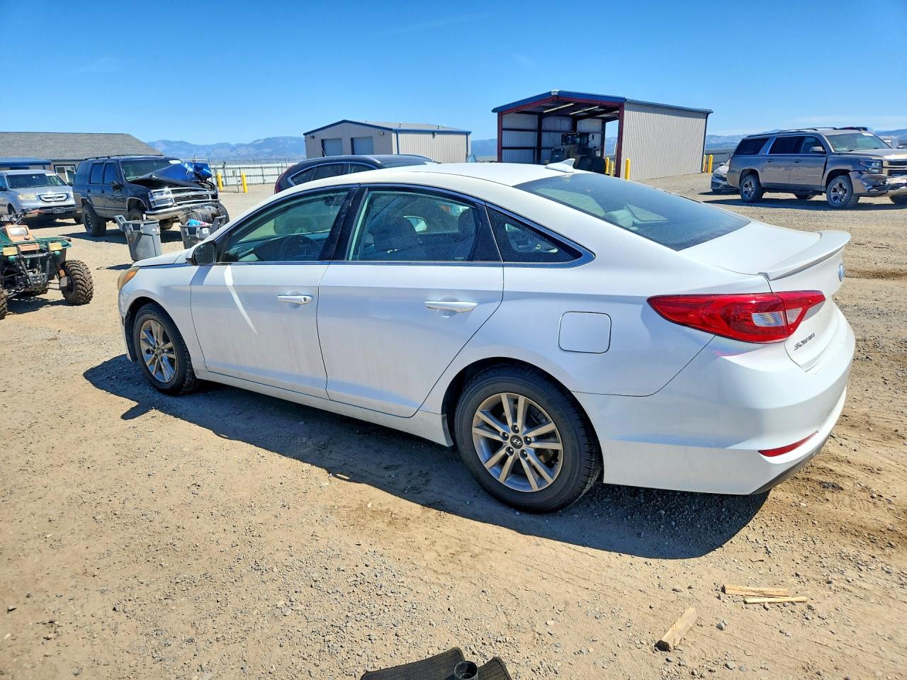 2017 HYUNDAI SONATA SE — снимка 2