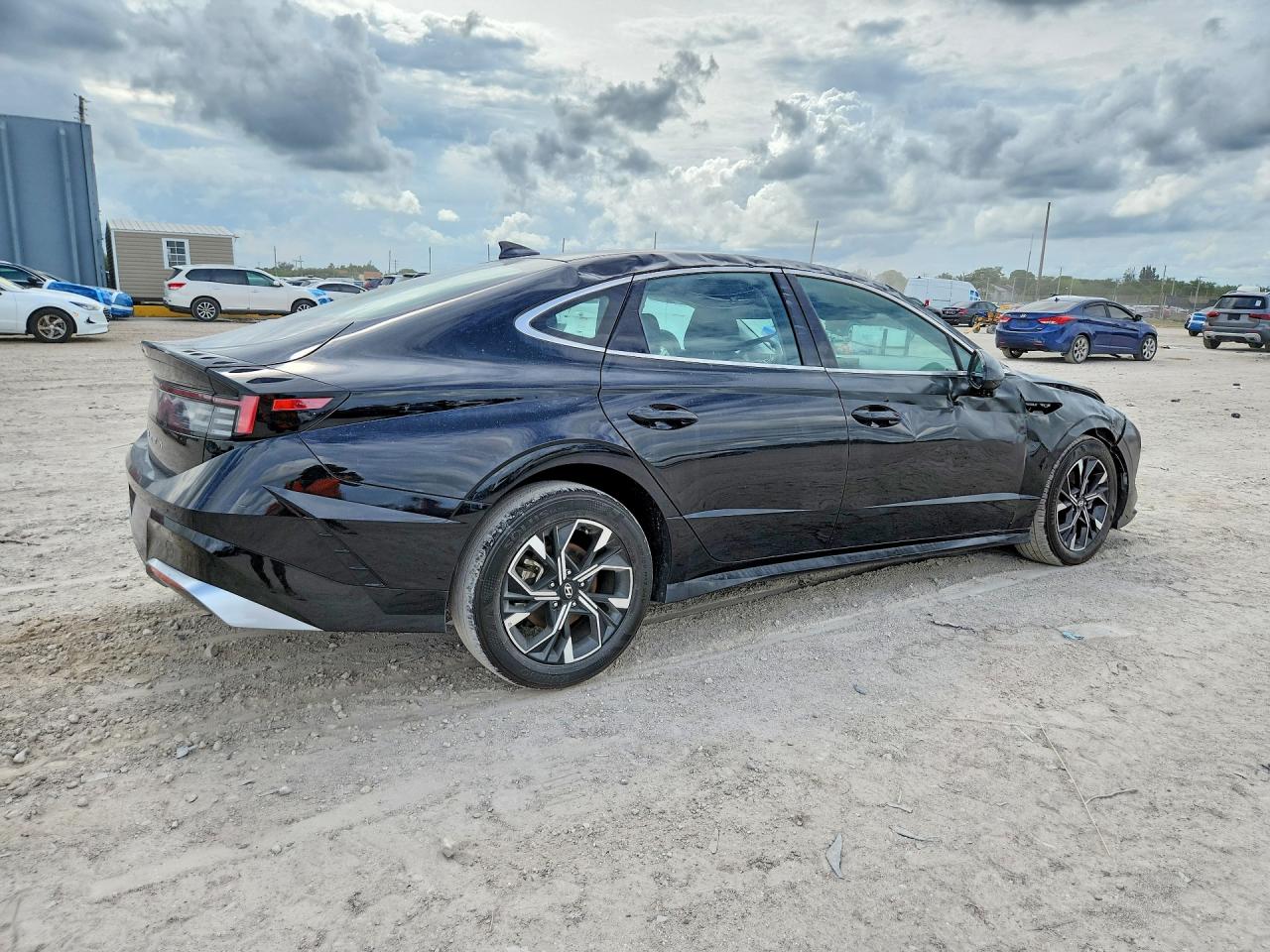2025 HYUNDAI SONATA SEL — снимка 3