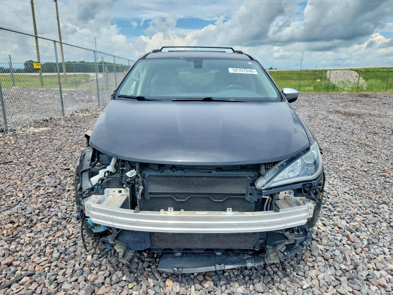 2019 CHRYSLER PACIFICA LIMITED — снимка 5