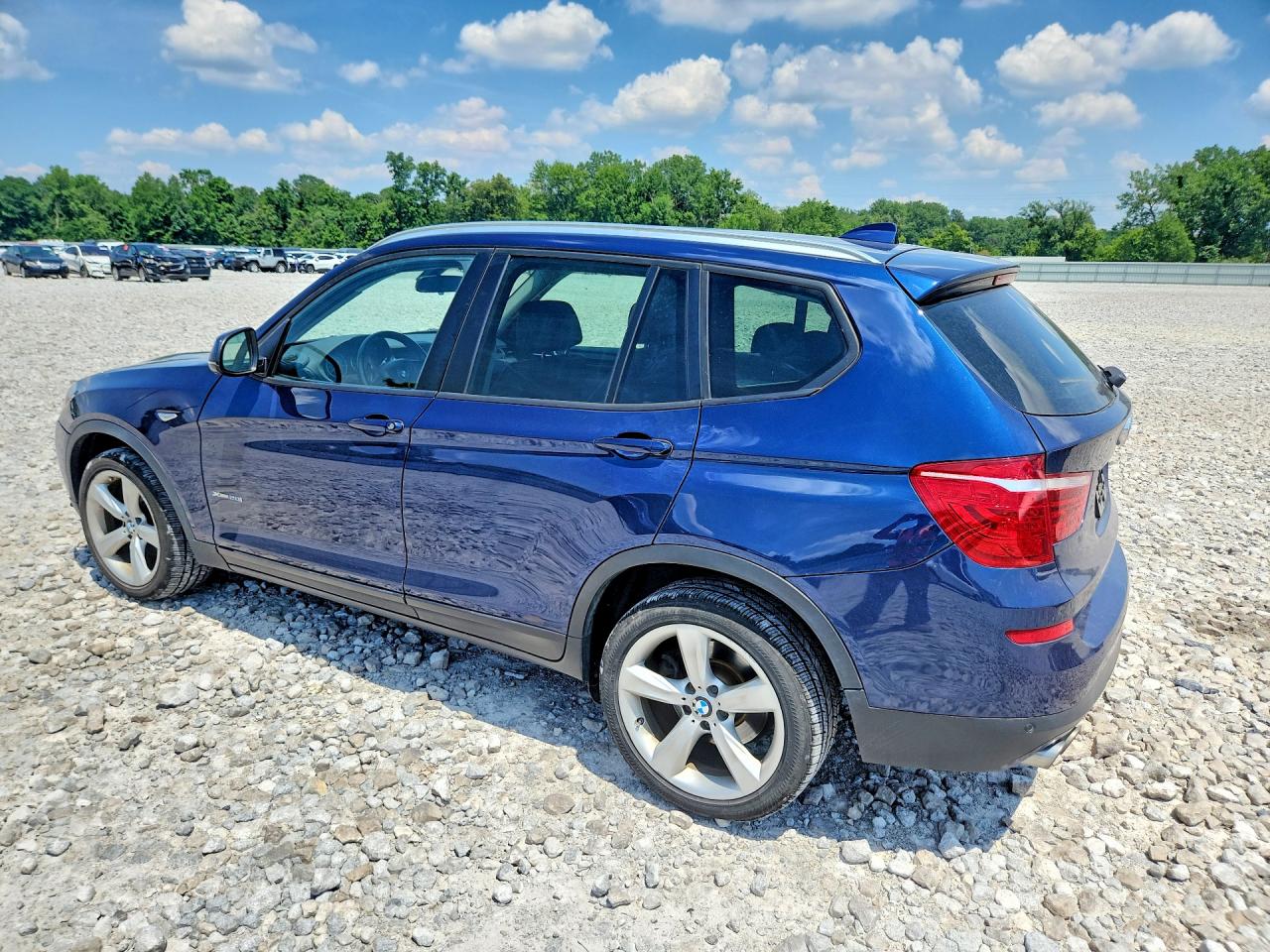 2017 BMW X3 XDRIVE28I — снимка 2