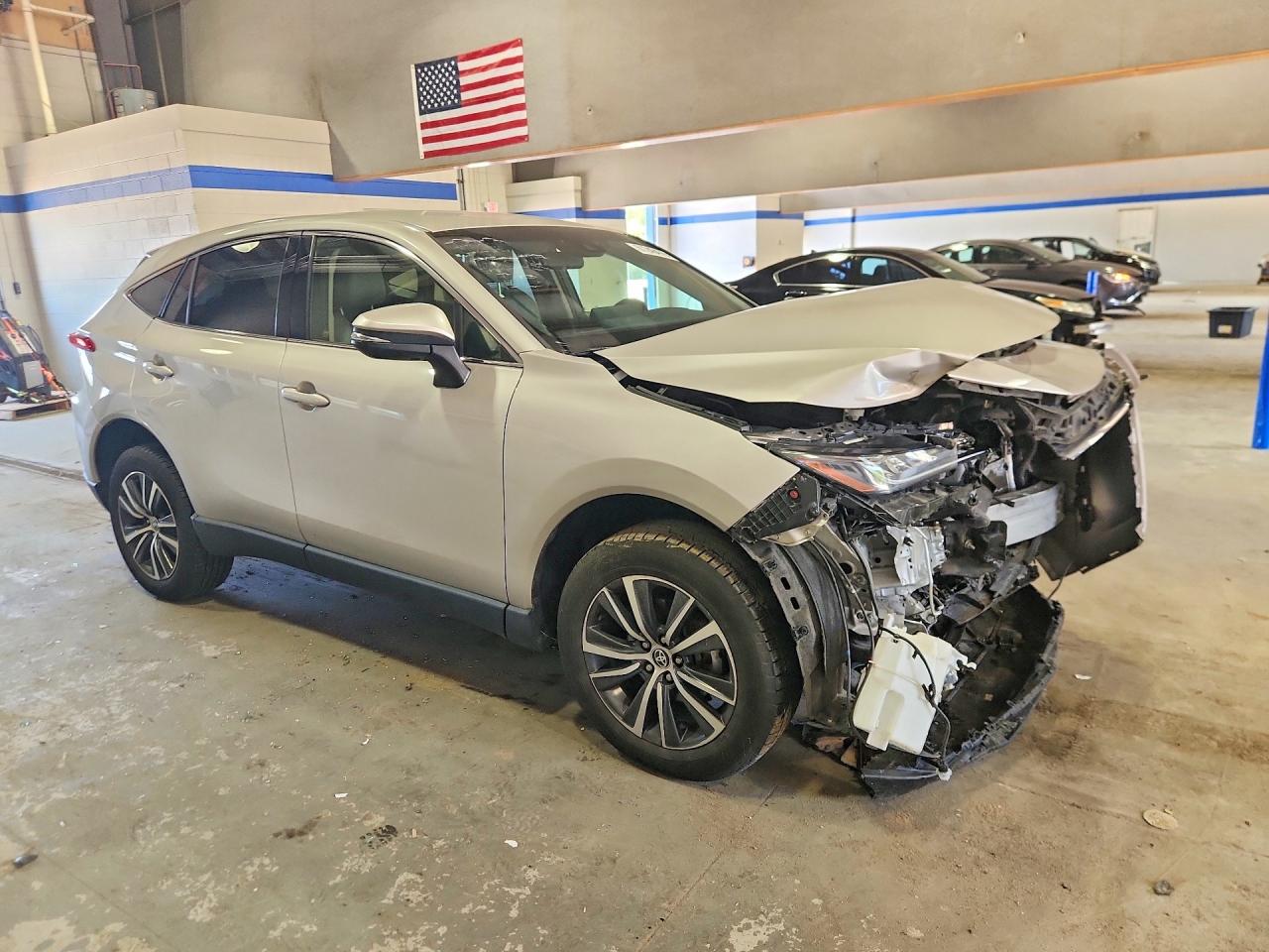 2021 TOYOTA VENZA LE — снимка 4