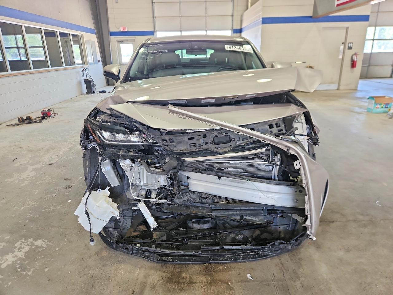 2021 TOYOTA VENZA LE — снимка 5
