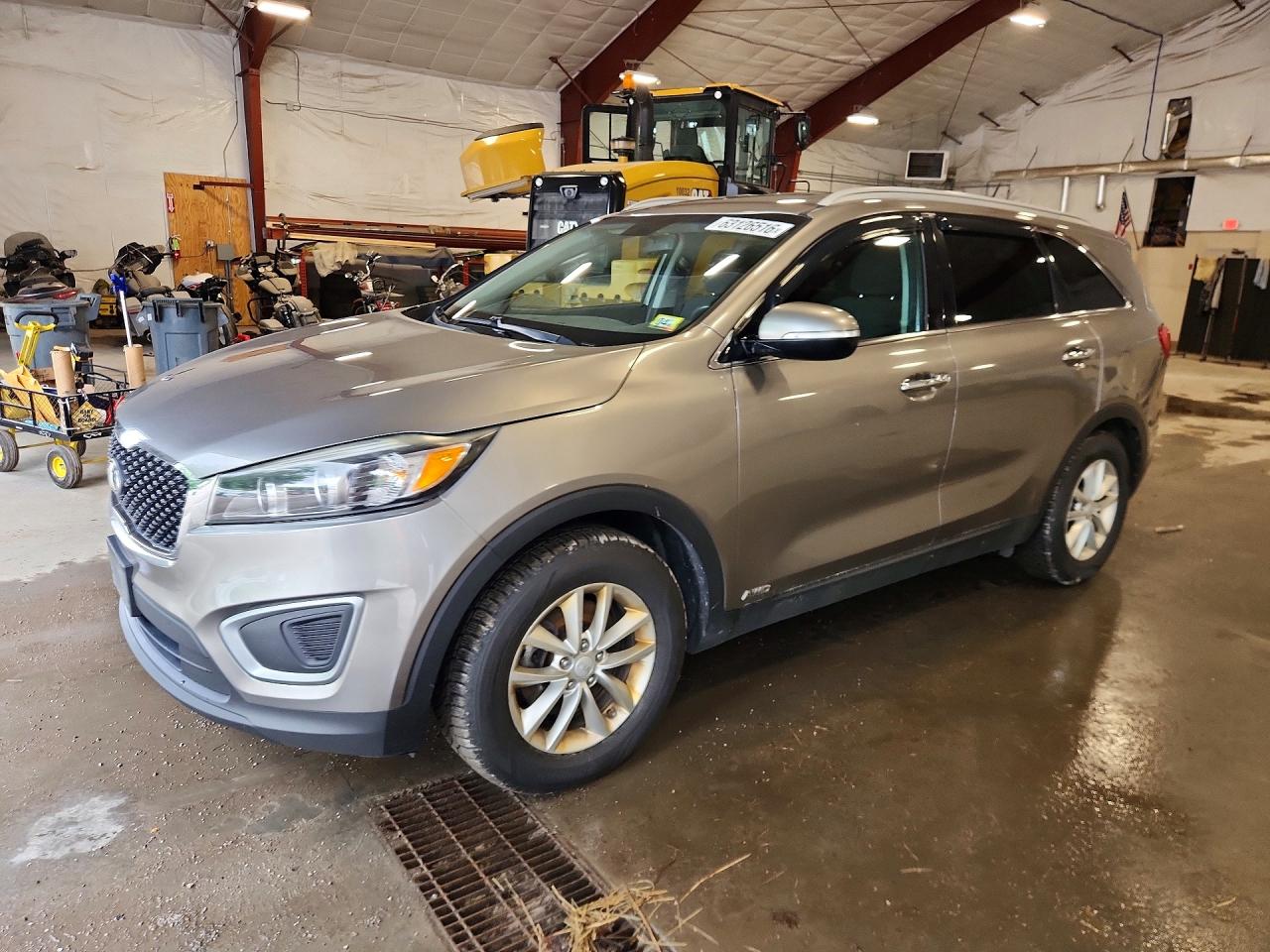 2017 KIA SORENTO LX V6