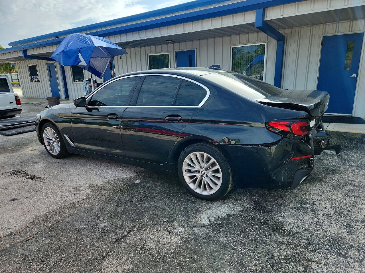 2022 BMW 530 I — снимка 2