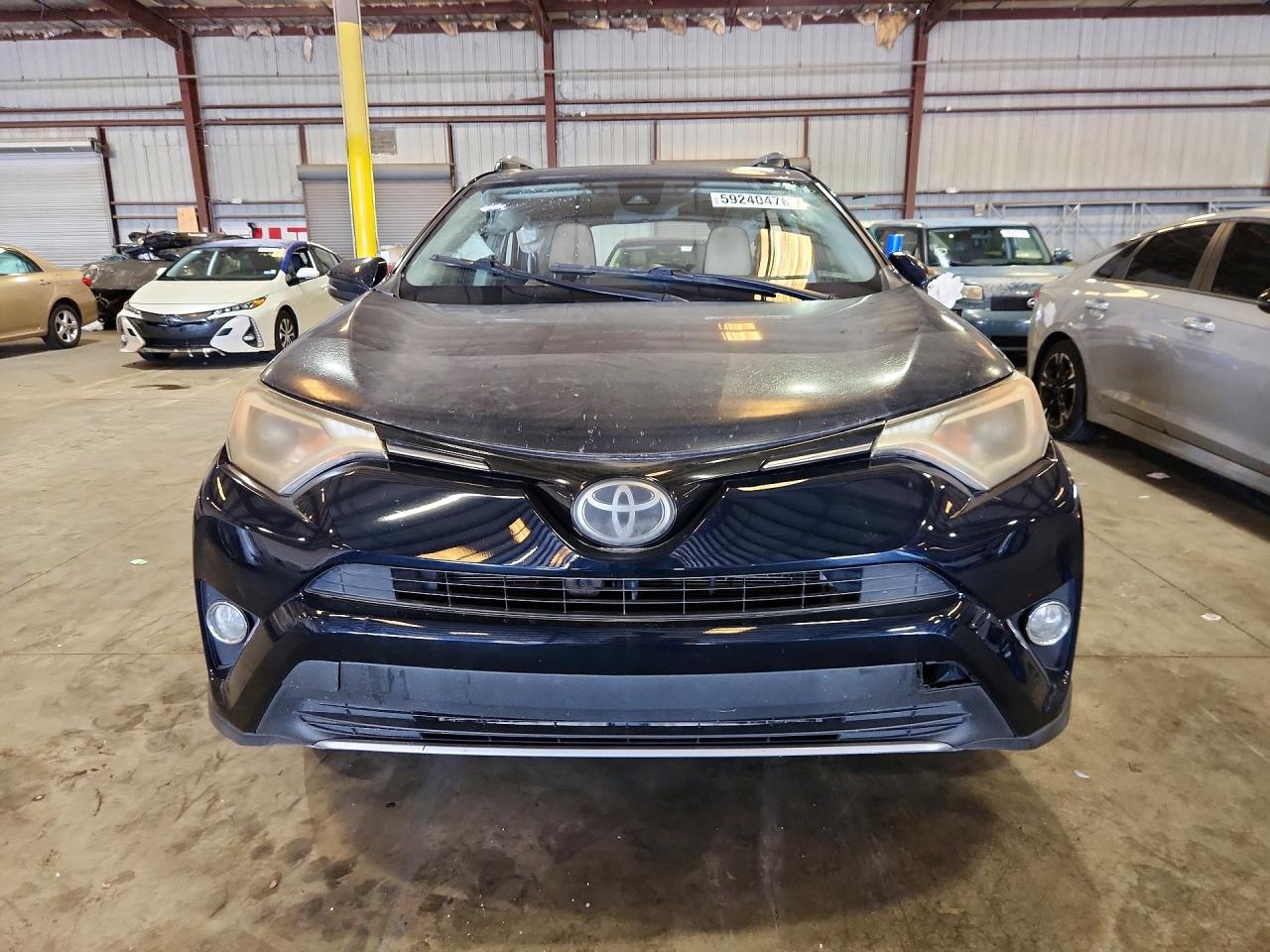 2017 TOYOTA RAV4 XLE — снимка 5