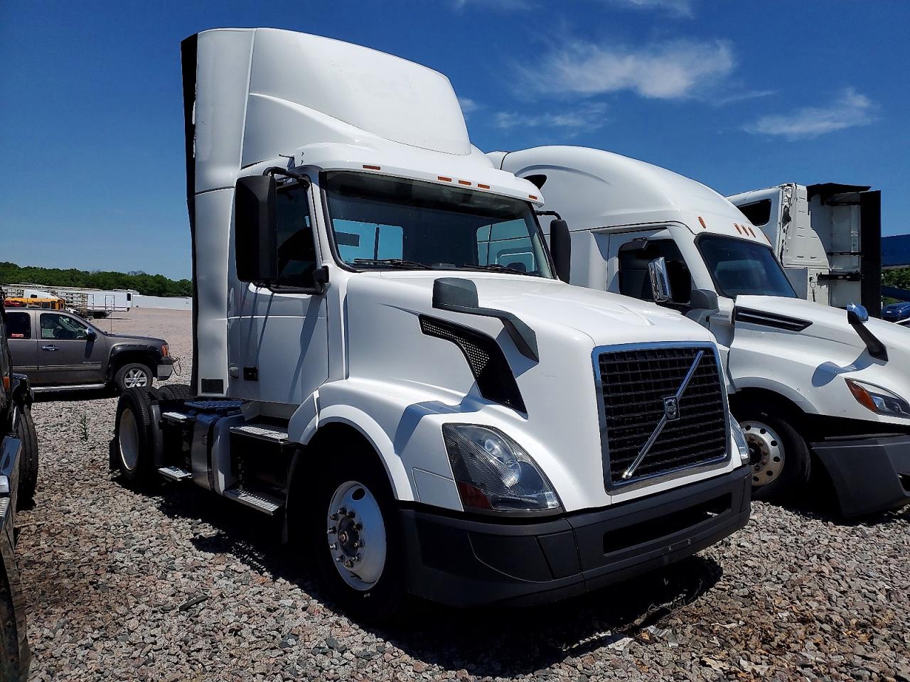 2018 VOLVO VNL