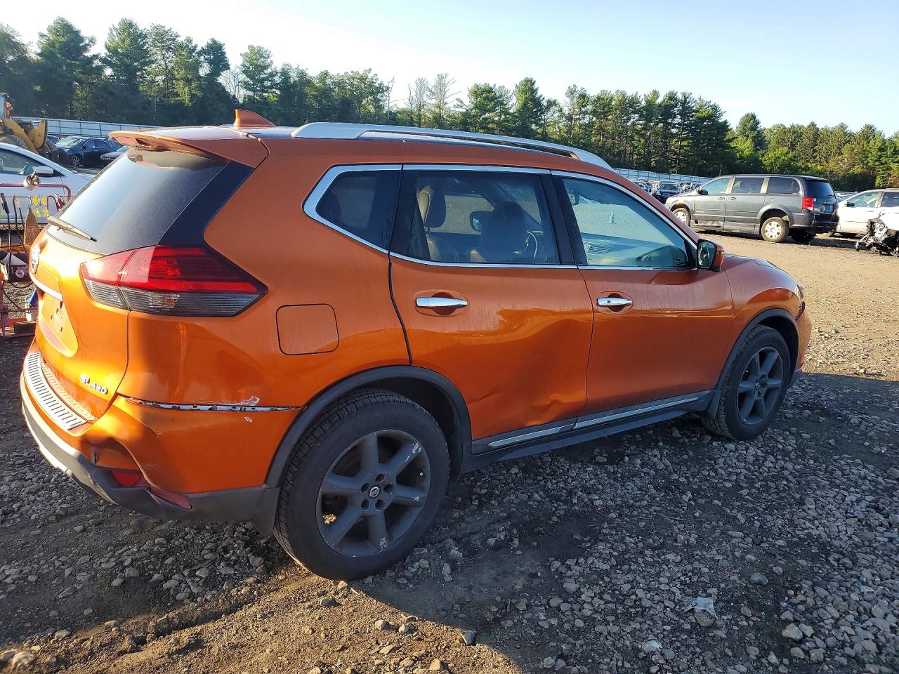 2017 NISSAN ROGUE SL — снимка 3