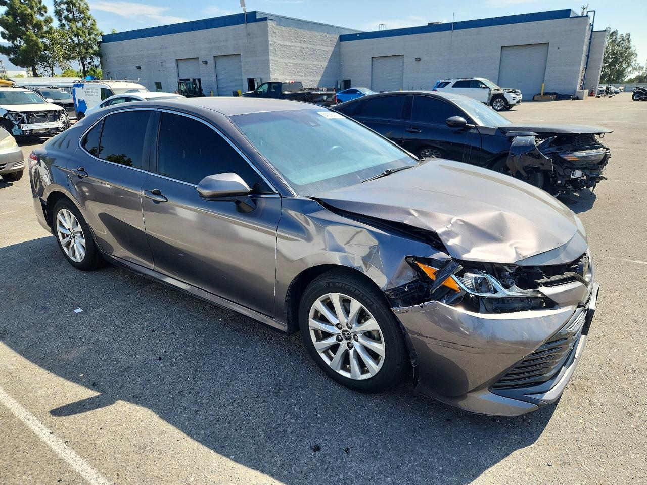 2018 TOYOTA CAMRY L/LE/XLE/SE — снимка 4
