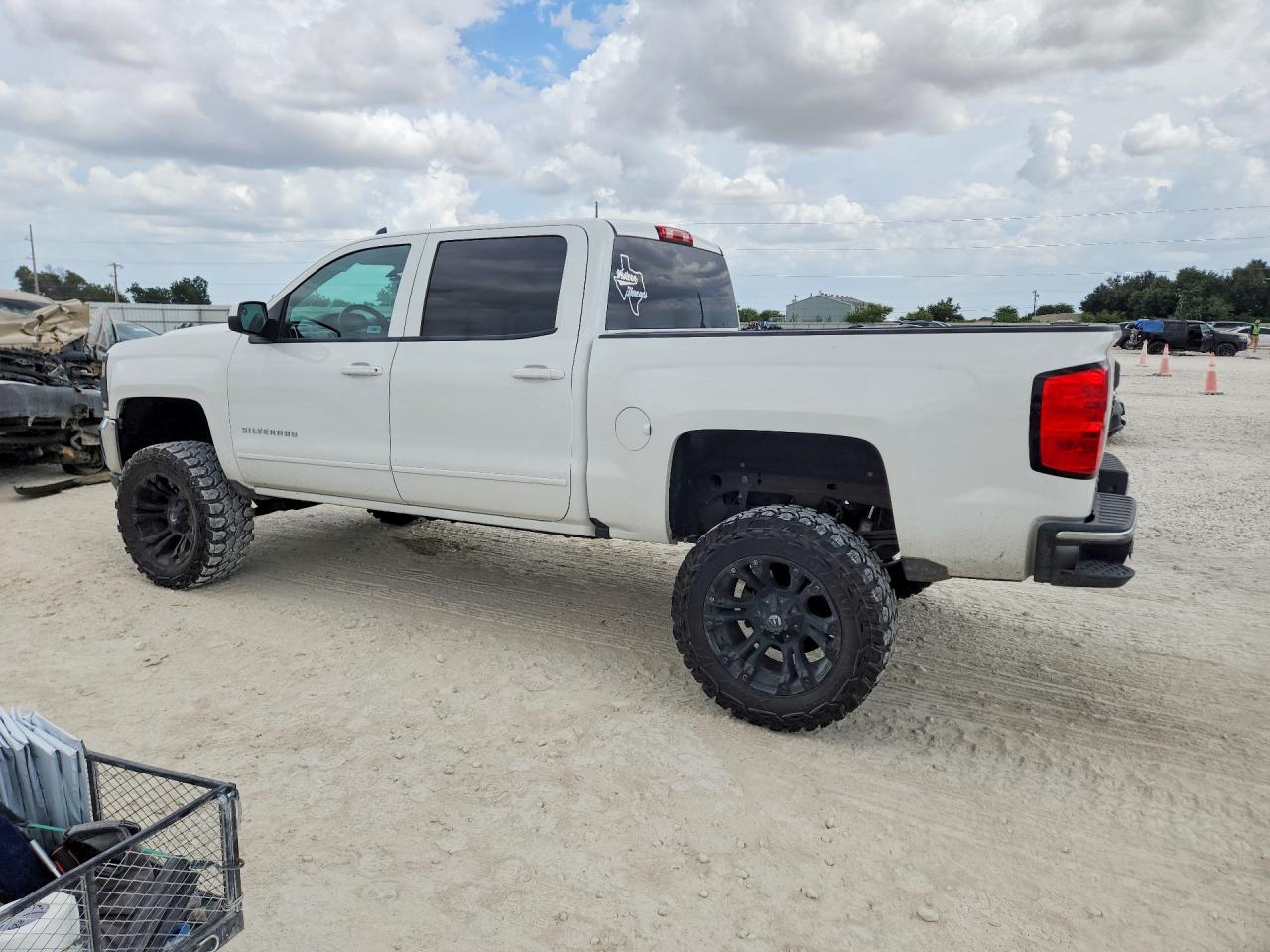 2016 CHEVROLET SILVERADO K1500 LT — снимка 2