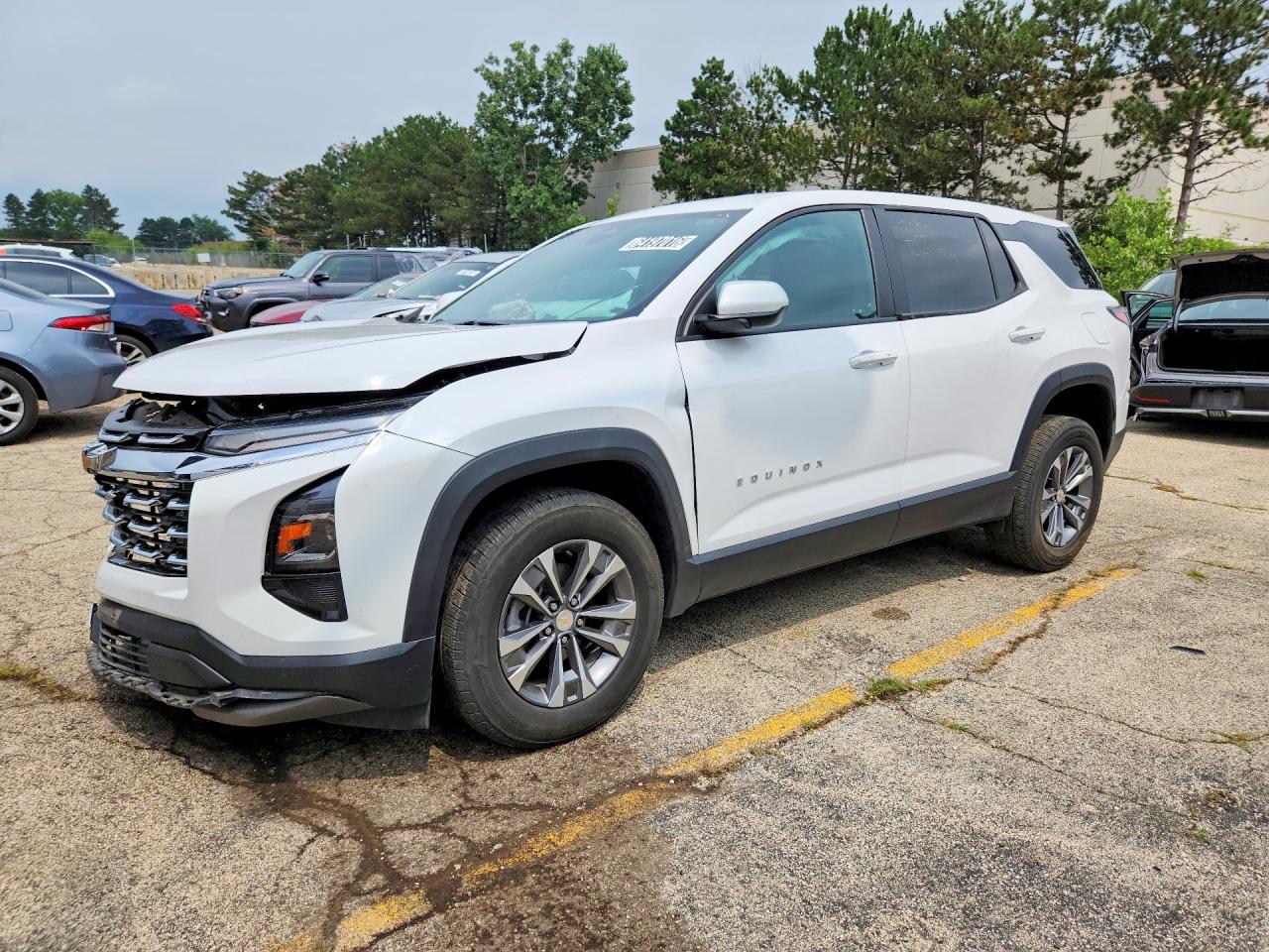 2025 CHEVROLET EQUINOX LT