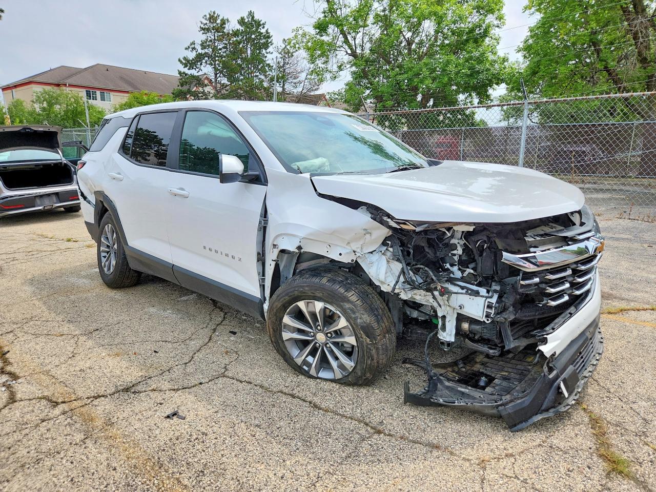 2025 CHEVROLET EQUINOX LT — снимка 4