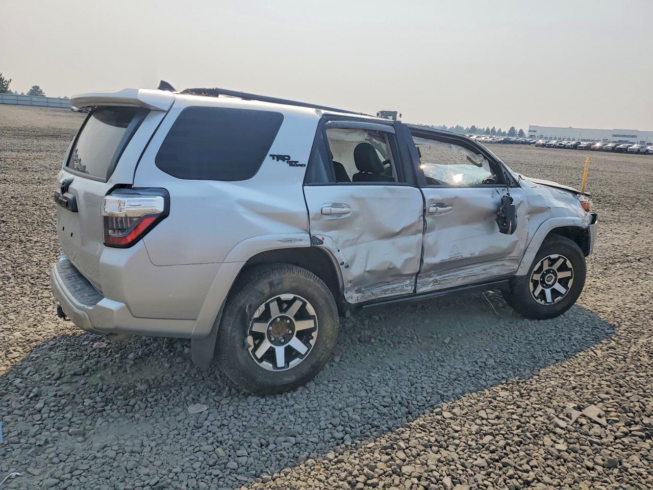 2024 TOYOTA 4RUNNER TRD OFF-ROAD PREMIUM — снимка 3