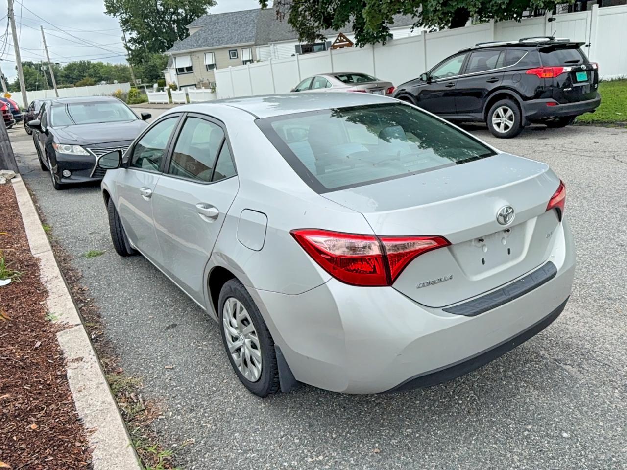 2018 TOYOTA COROLLA LE — снимка 3