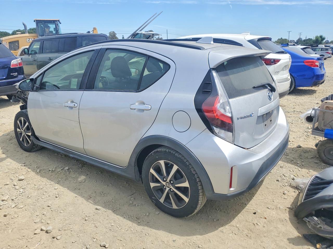 2018 TOYOTA PRIUS C TWO — снимка 2