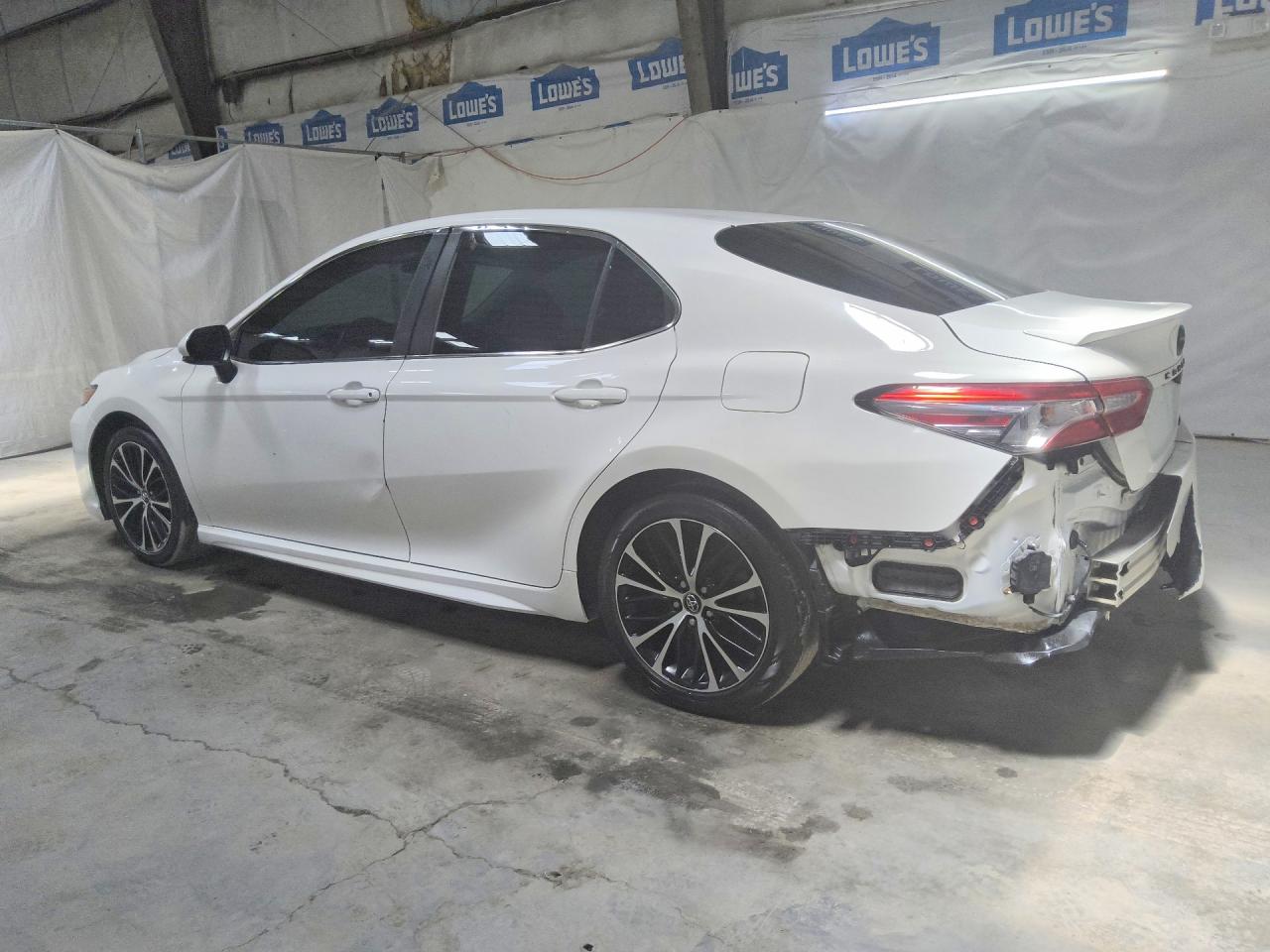 2018 TOYOTA CAMRY SE — снимка 2