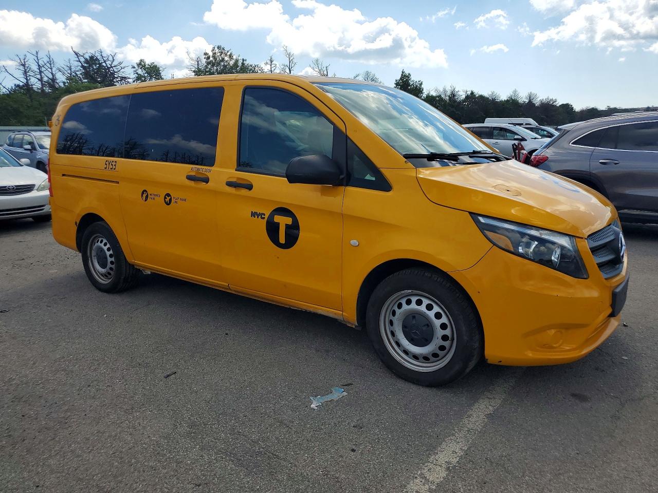 2019 MERCEDES-BENZ METRIS — снимка 4
