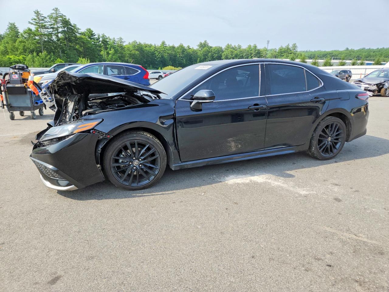 2024 TOYOTA CAMRY XSE