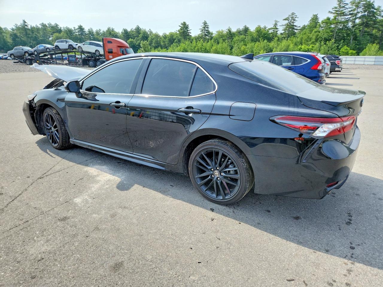 2024 TOYOTA CAMRY XSE — снимка 2