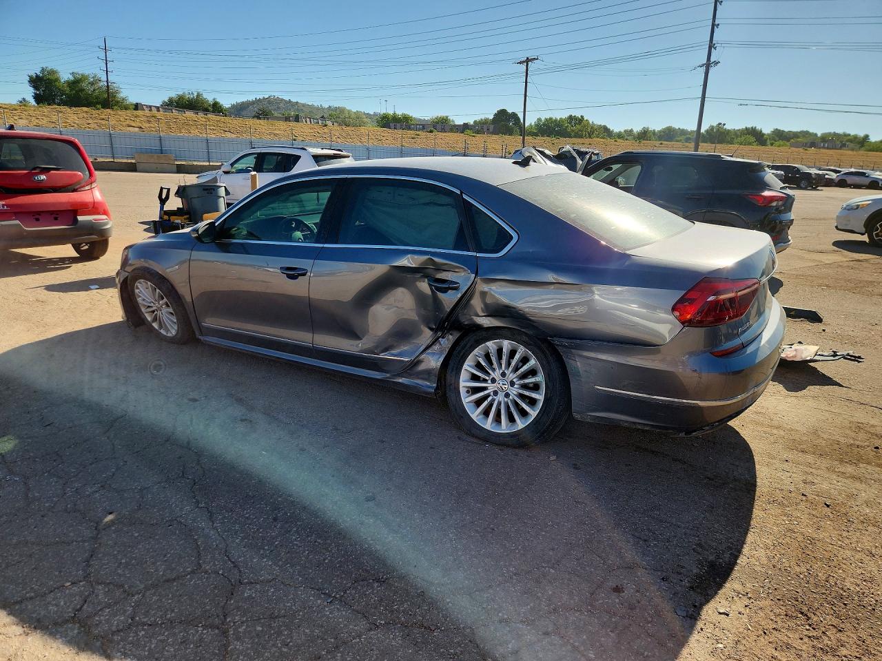 2017 VOLKSWAGEN PASSAT SE — снимка 3