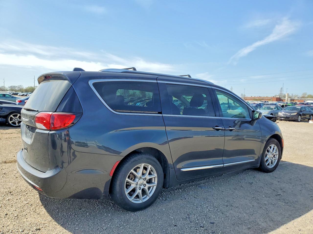 2020 CHRYSLER PACIFICA TOURING L — снимка 3