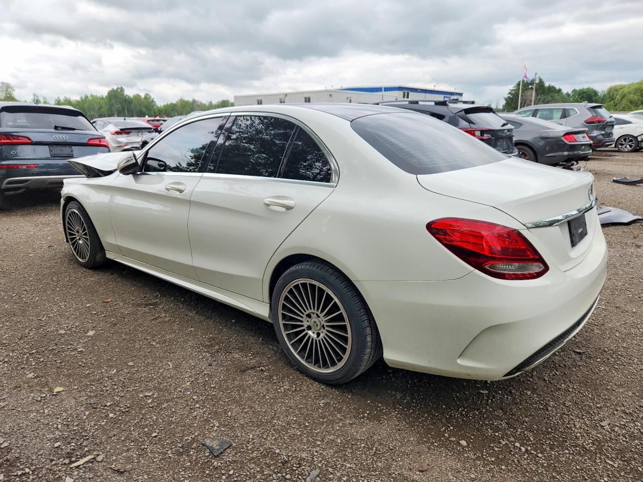 2015 MERCEDES-BENZ C 300 4MATIC — снимка 2