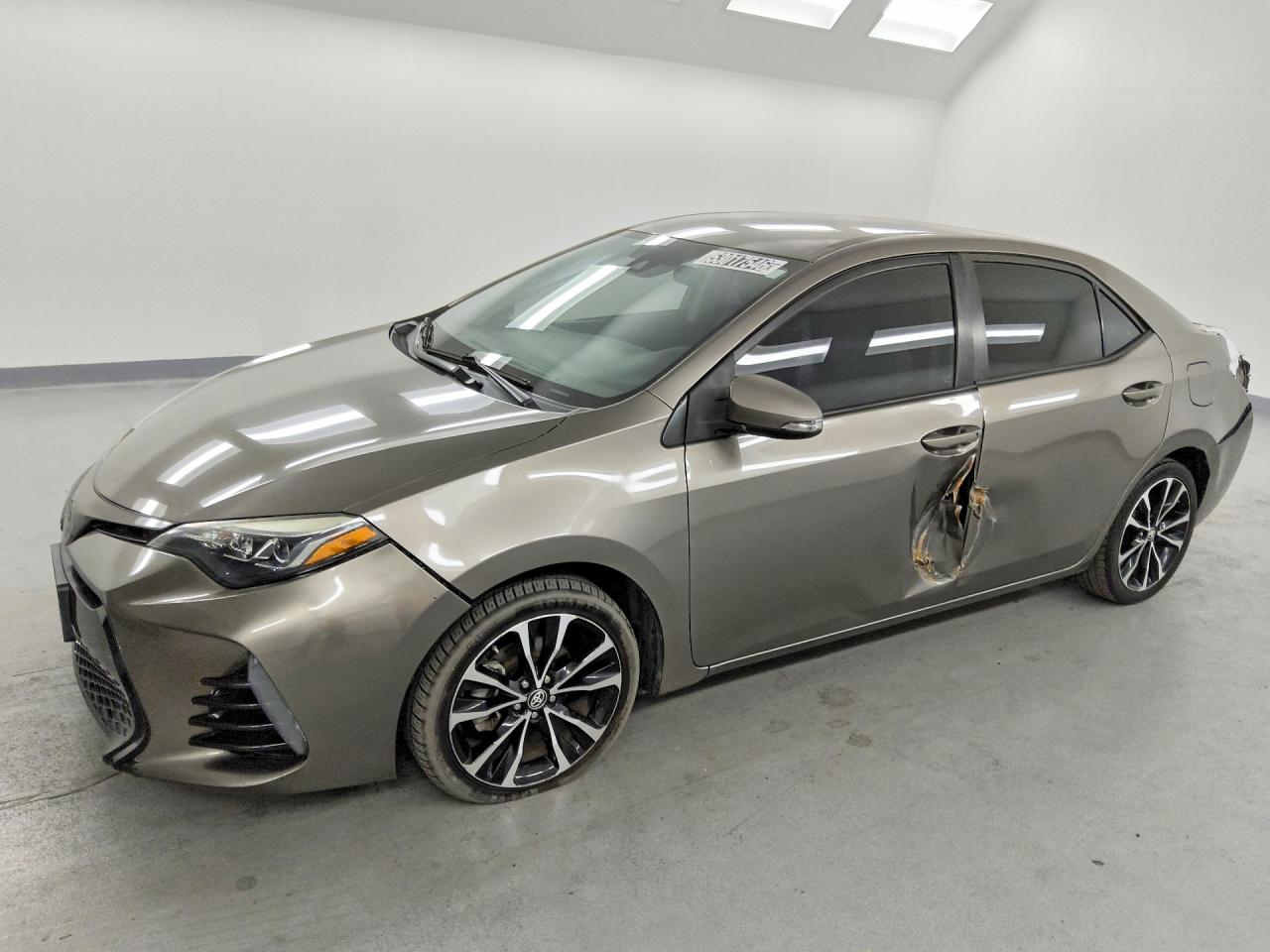 2019 TOYOTA COROLLA SE