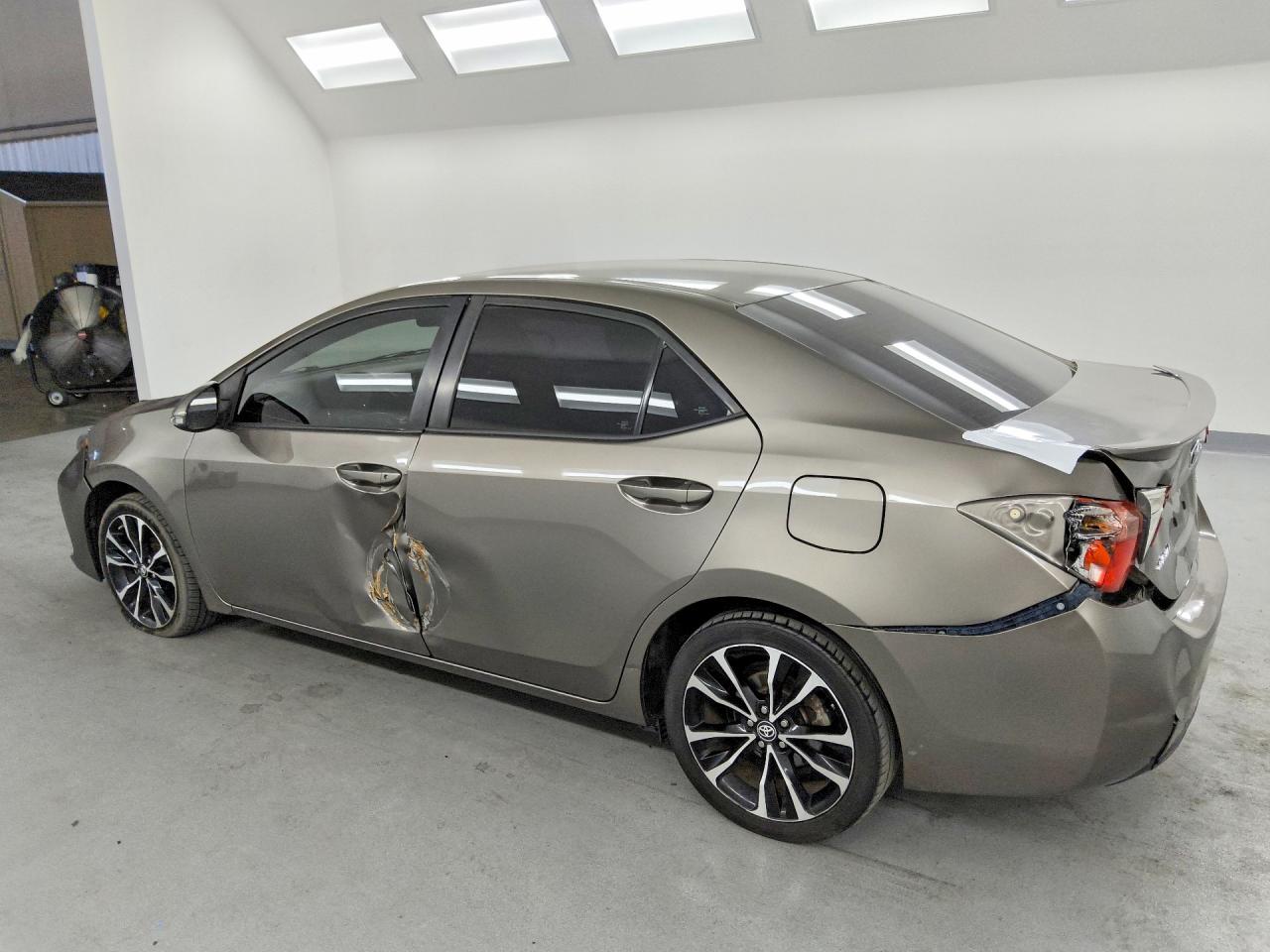 2019 TOYOTA COROLLA SE — снимка 2
