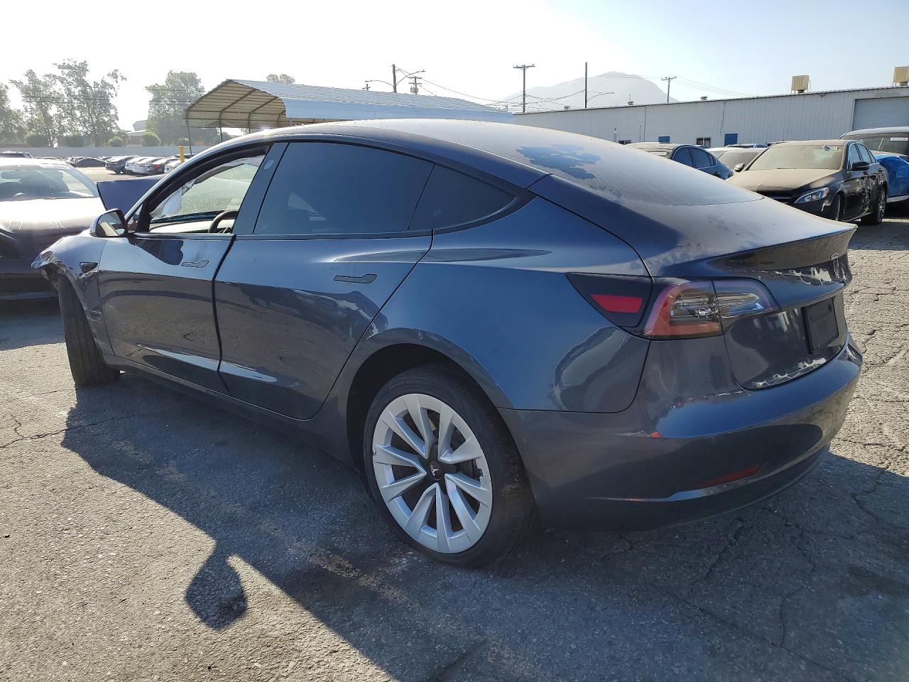 2022 TESLA MODEL 3 — снимка 2