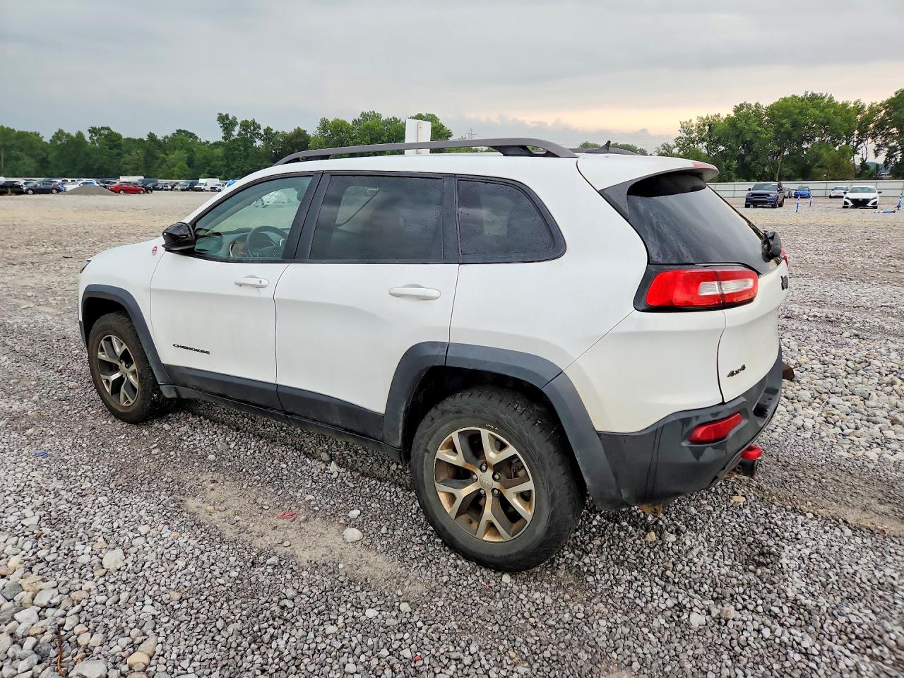 2015 JEEP CHEROKEE TRAILHAWK — снимка 2