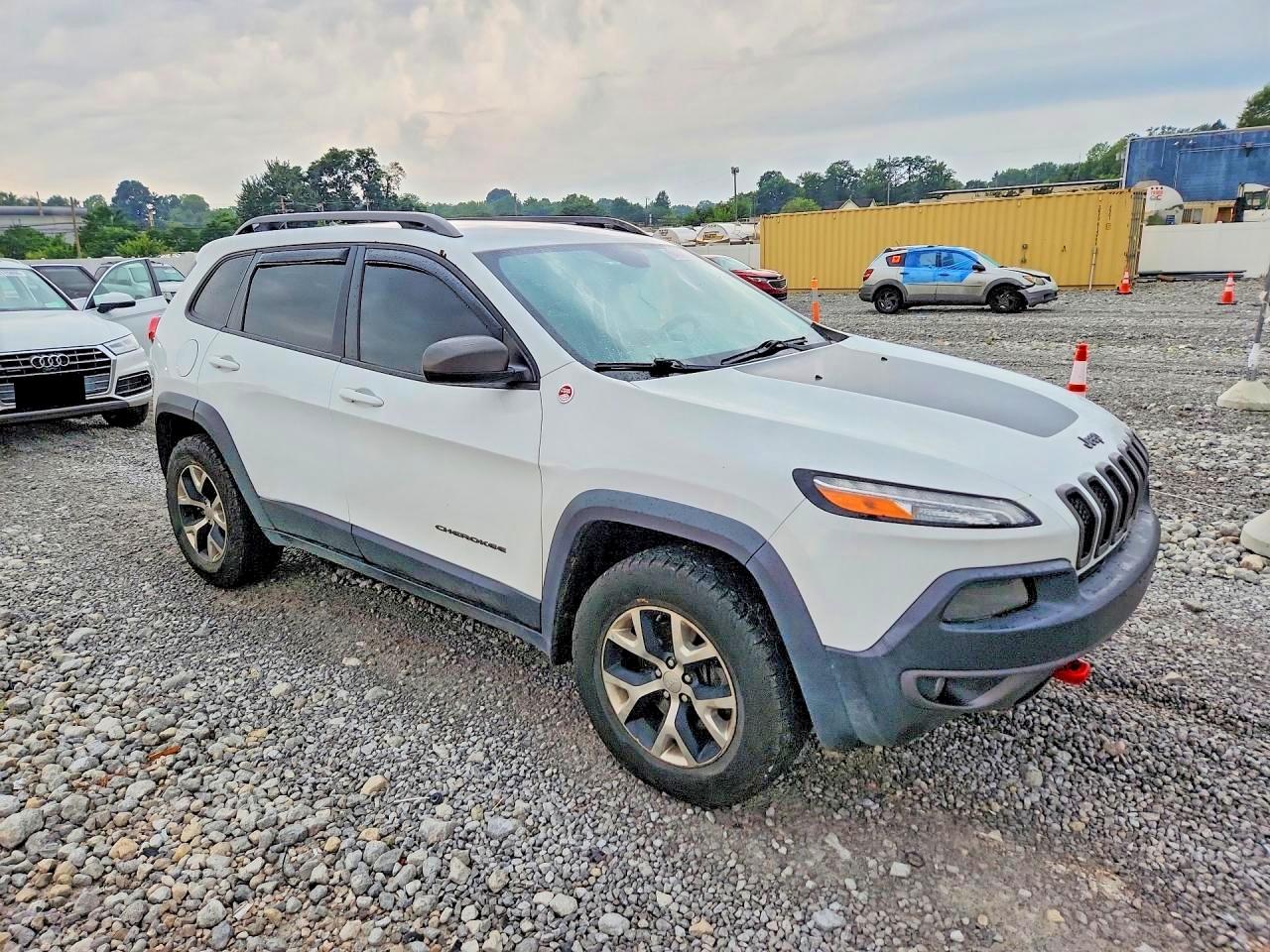 2015 JEEP CHEROKEE TRAILHAWK — снимка 4