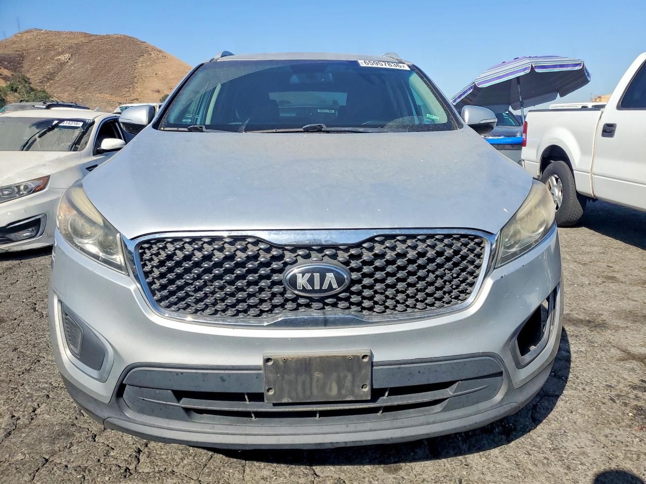 2016 KIA SORENTO LX — снимка 5