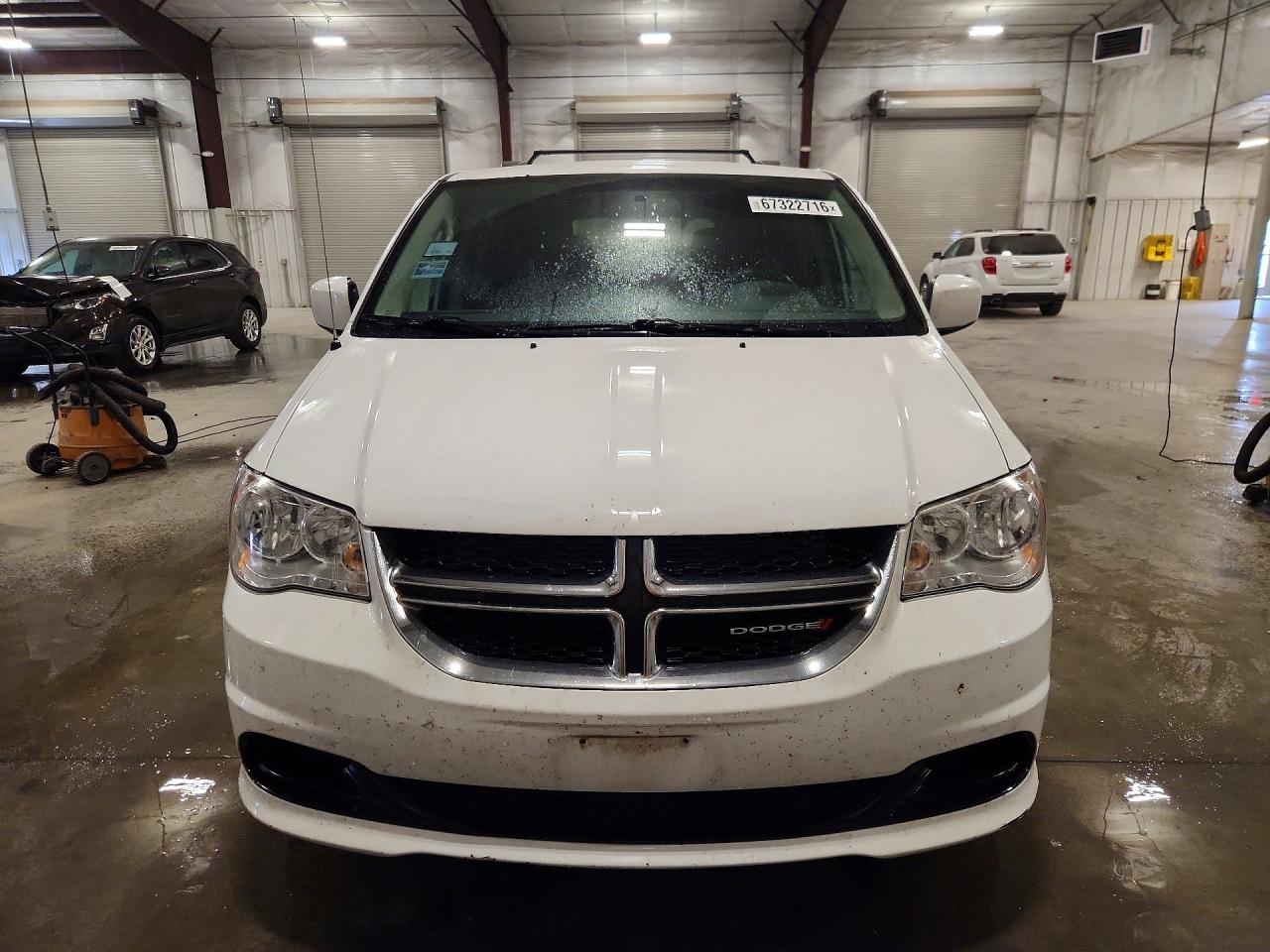 2016 DODGE GRAND CARAVAN SXT — снимка 5