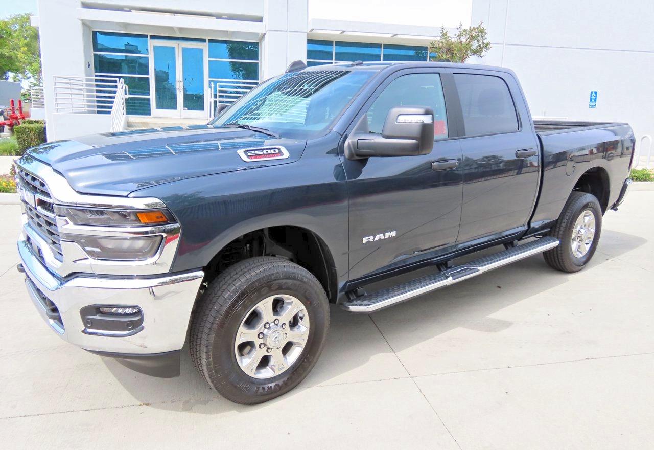 2026 RAM 2500 BIG HORN — снимка 2