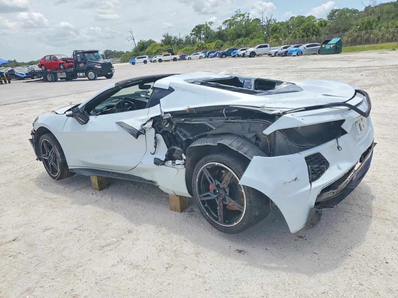 2021 CHEVROLET CORVETTE STINGRAY 2LT — снимка 2