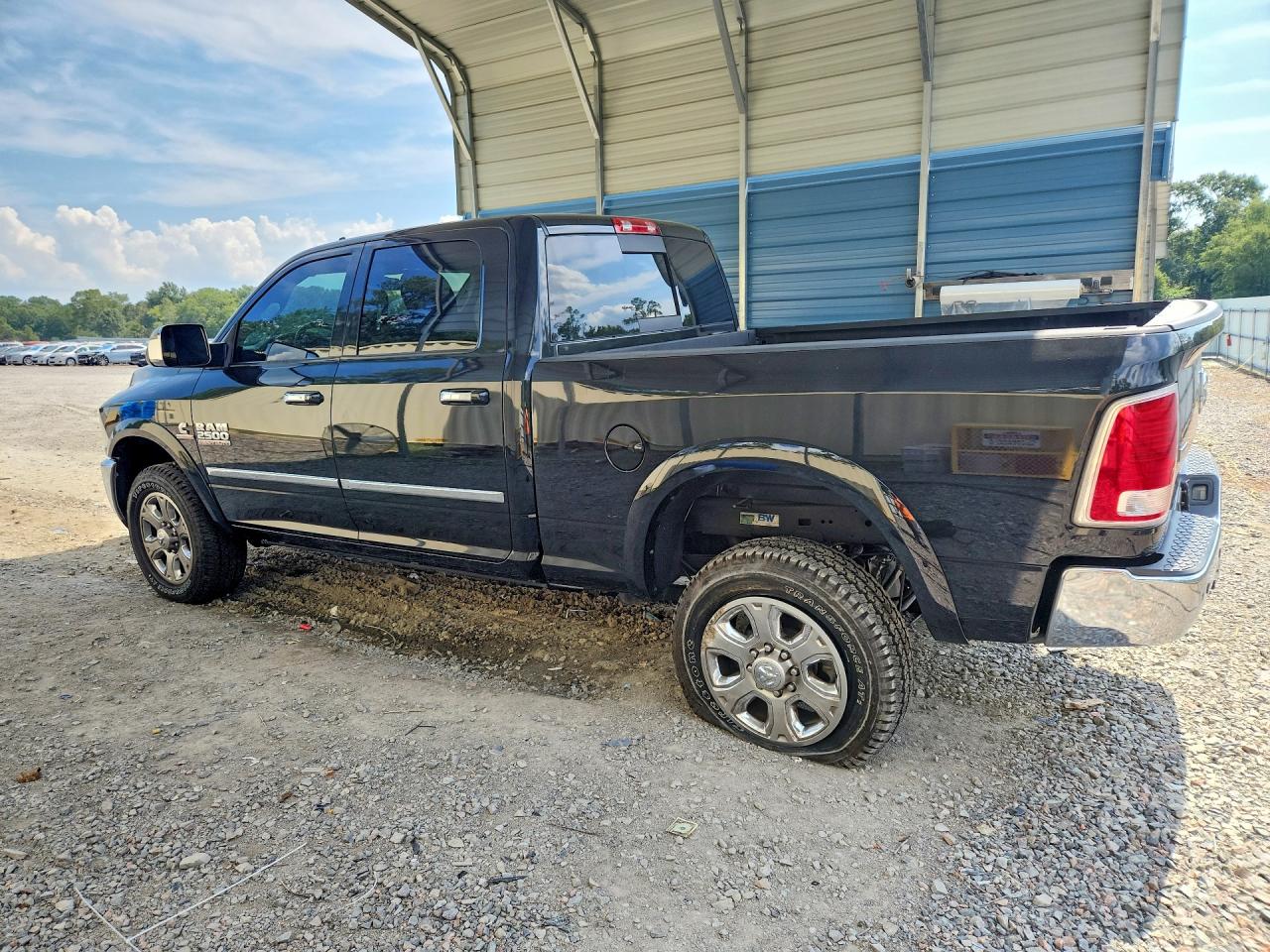 2015 RAM 2500 LARAMIE — снимка 2