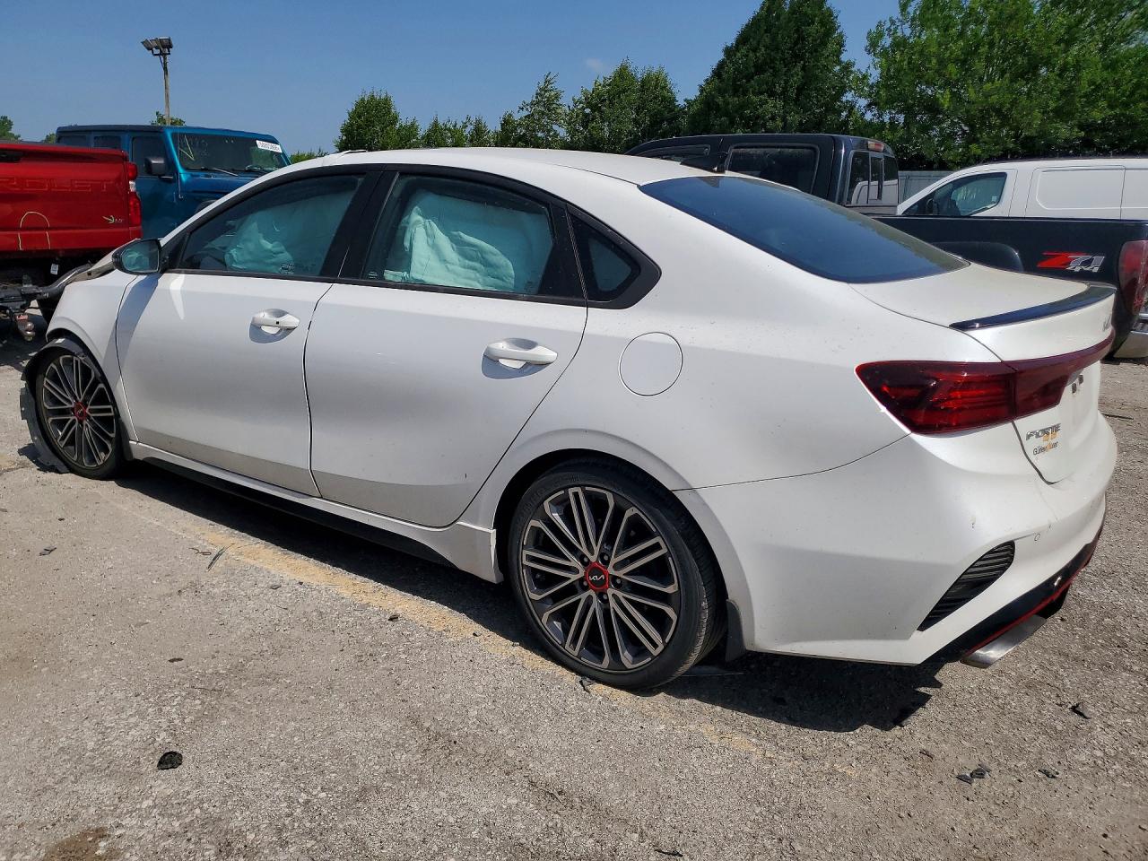 2022 KIA FORTE GT — снимка 2