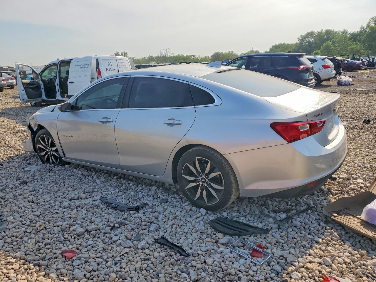 2017 CHEVROLET MALIBU LT — снимка 2