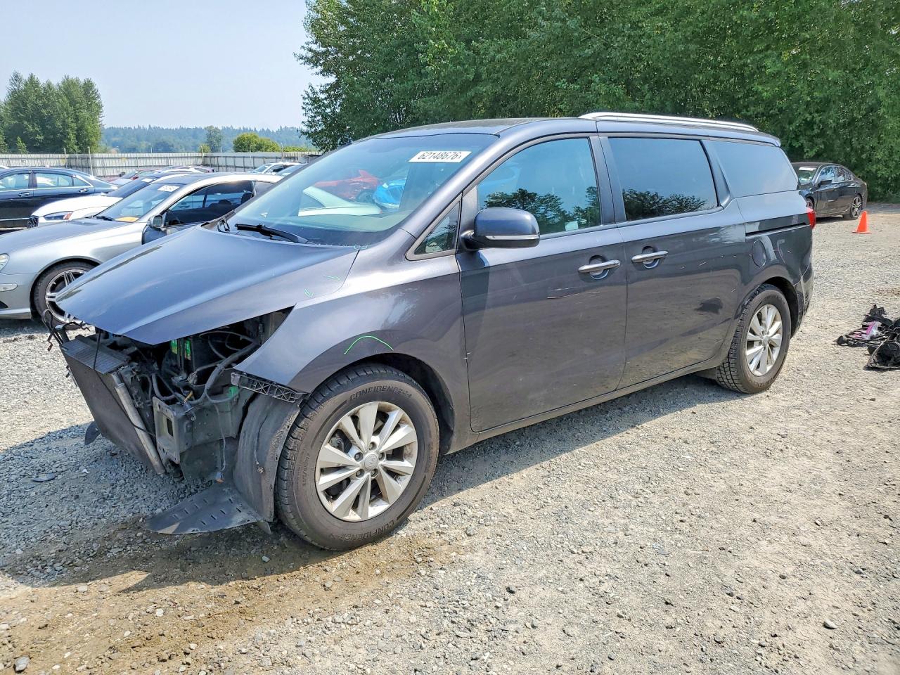 2017 KIA SEDONA LX